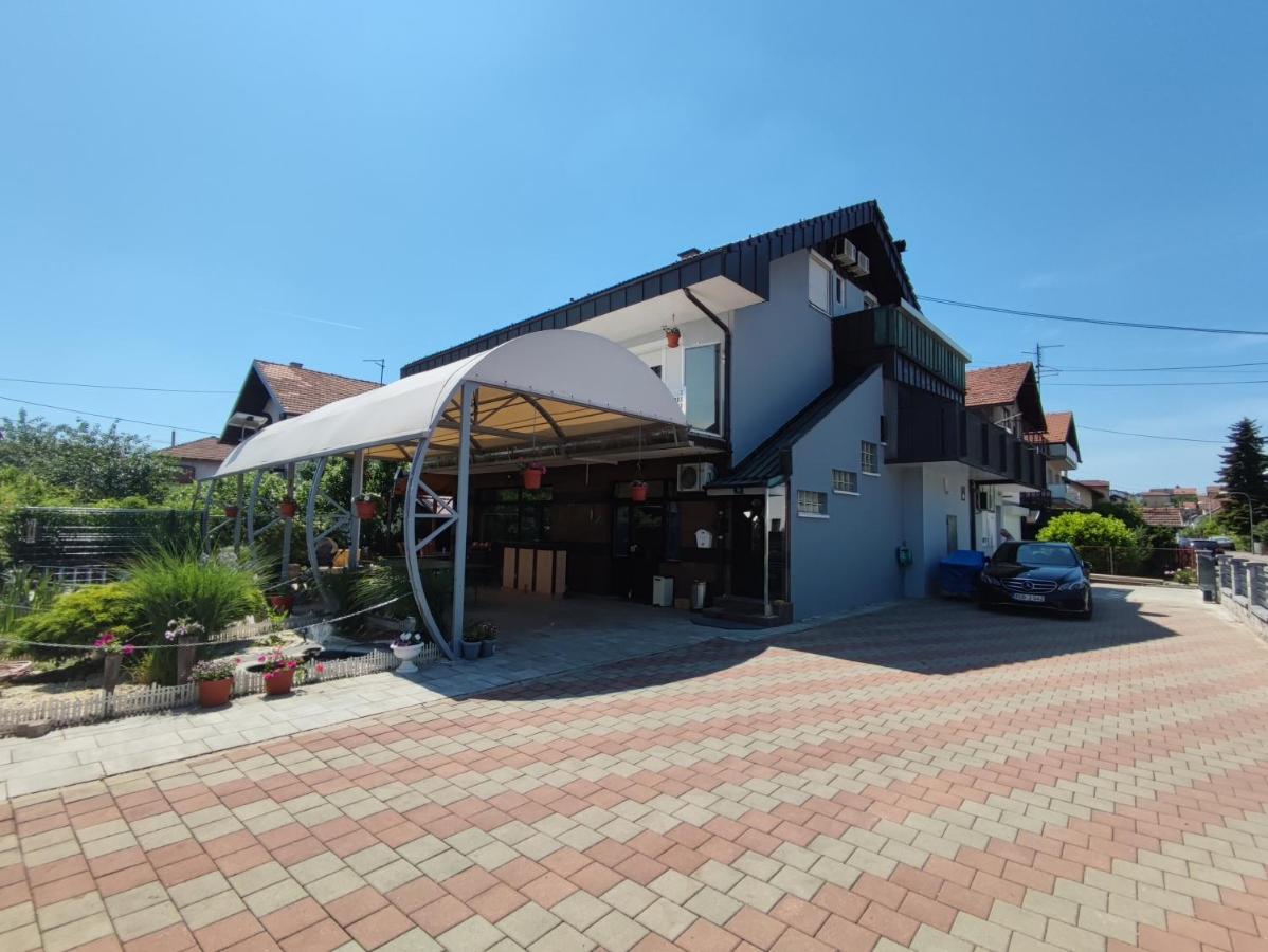 Hotel Relax Mm Banja Luka Exterior foto